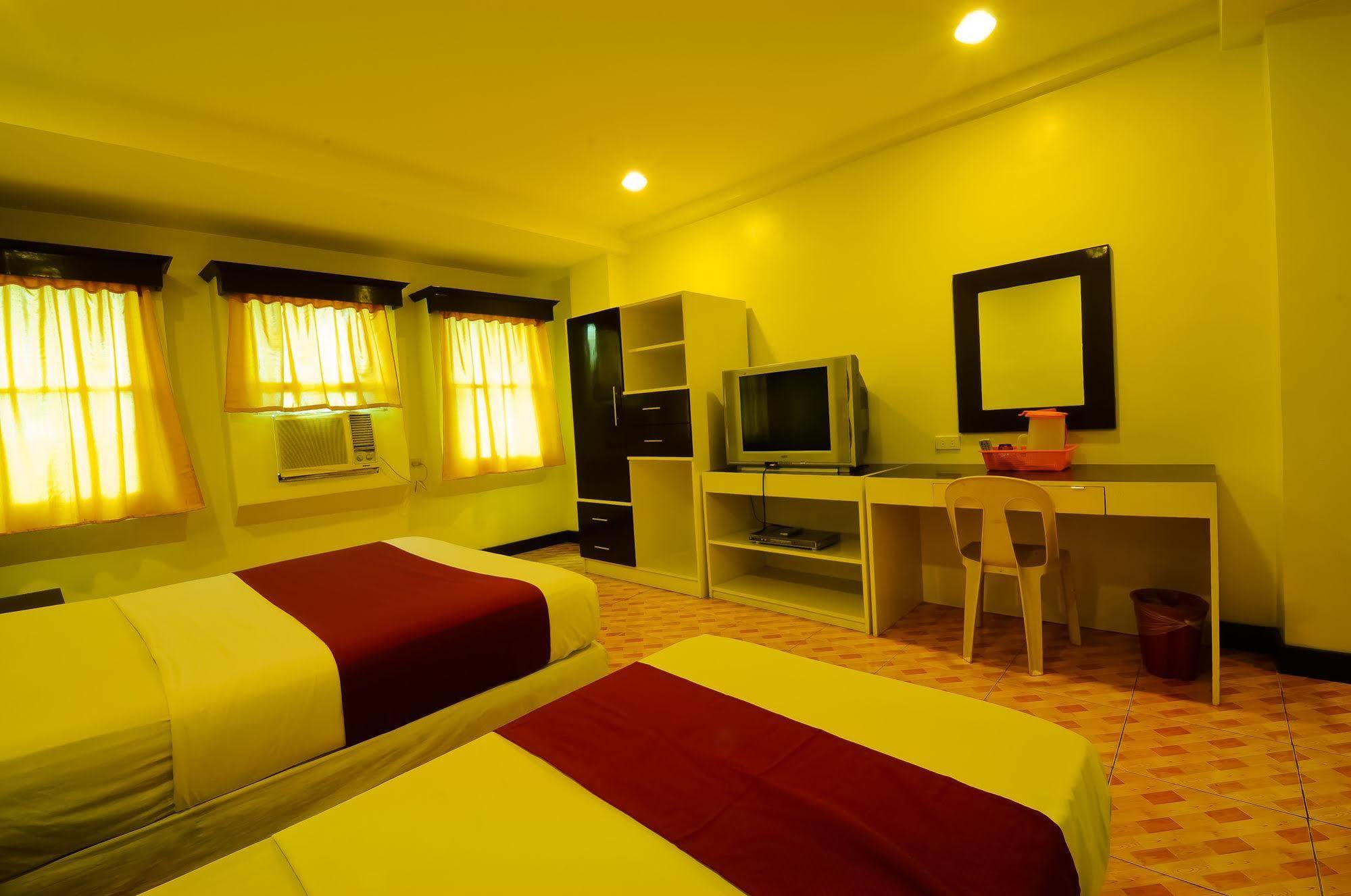 Ong Bun Pension House Iloilo City Eksteriør billede